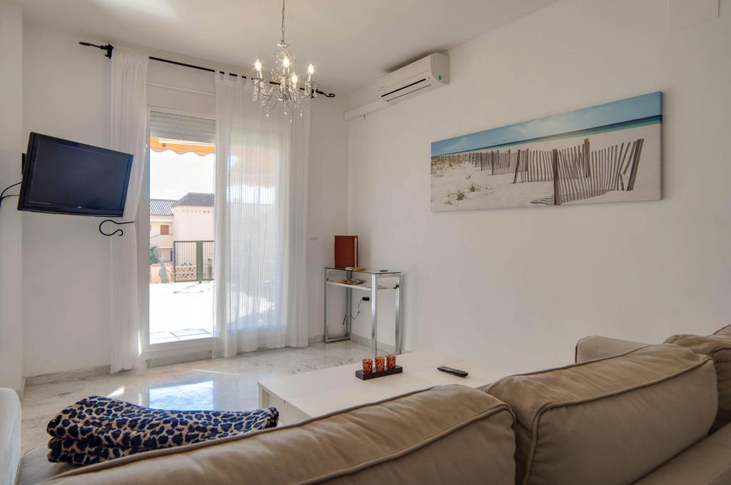 Apartamento Alta Loma With Bbq, Sea Views, Pool, Wifi Sleeps 6 Fuengirola Exterior photo